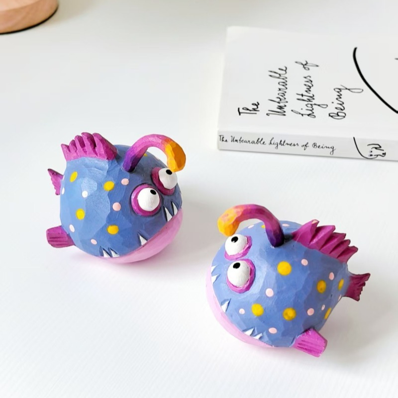 Art Craft And - Laternenfisch, handgefertigt, Holz-Miniatur-Skulptur, Schreibtisch-Dekoration, einzigartiges Geschenk,