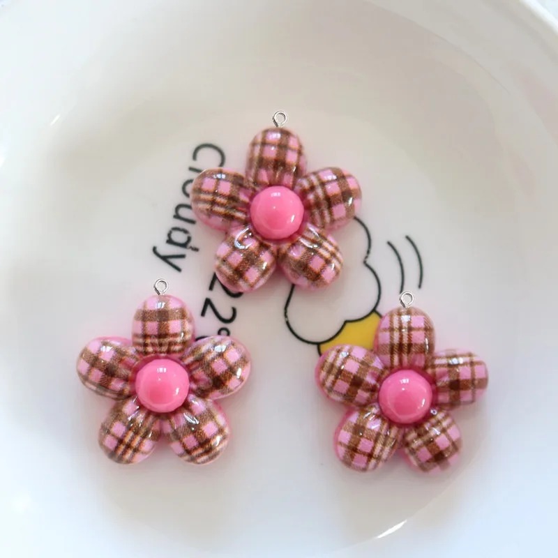 10 Stück süße Blumen-Anhänger  – Art Craft Party Bewertung und Preis